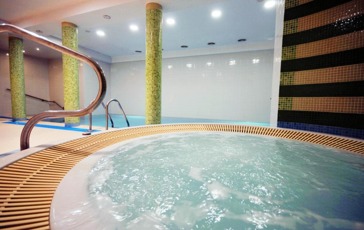 Bursztyn Spa コウォブジェク エクステリア 写真