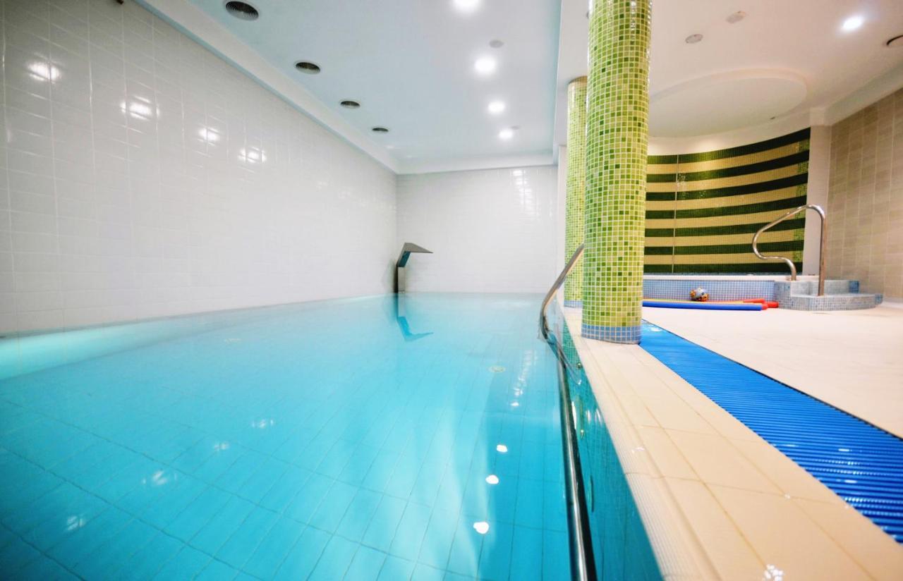 Bursztyn Spa コウォブジェク エクステリア 写真