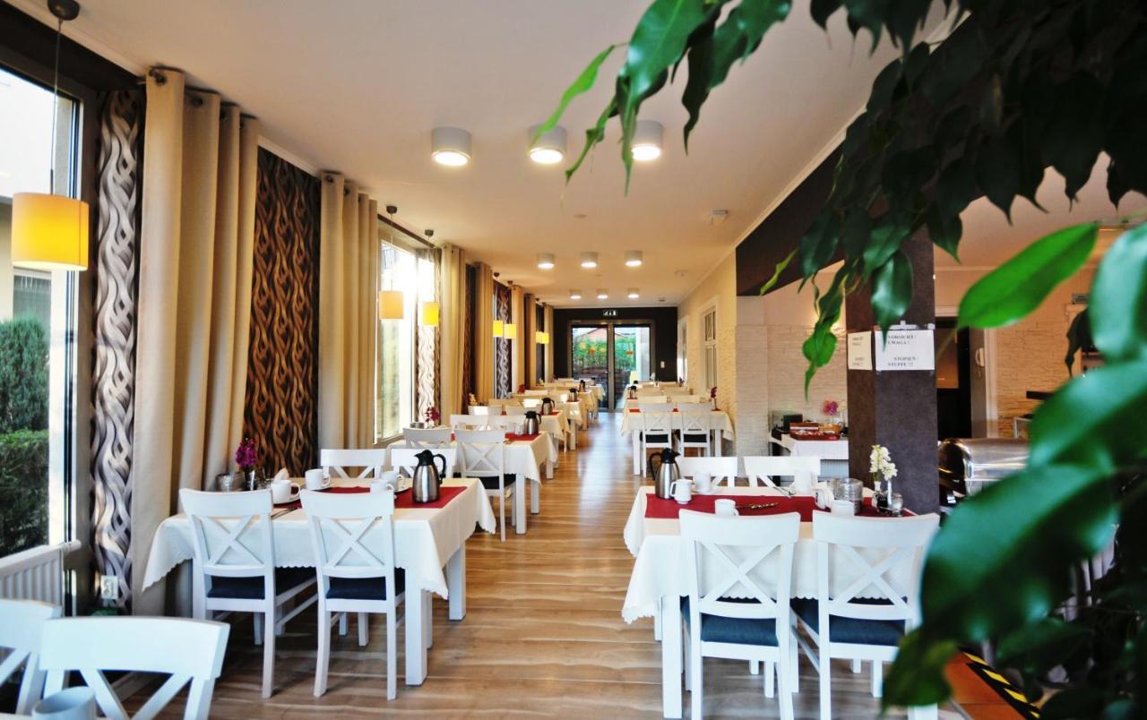Bursztyn Spa コウォブジェク エクステリア 写真